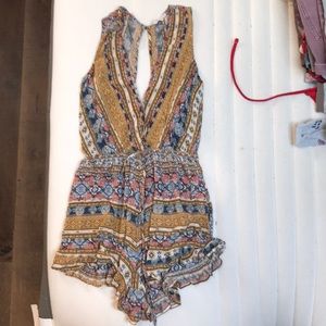 Patterned romper